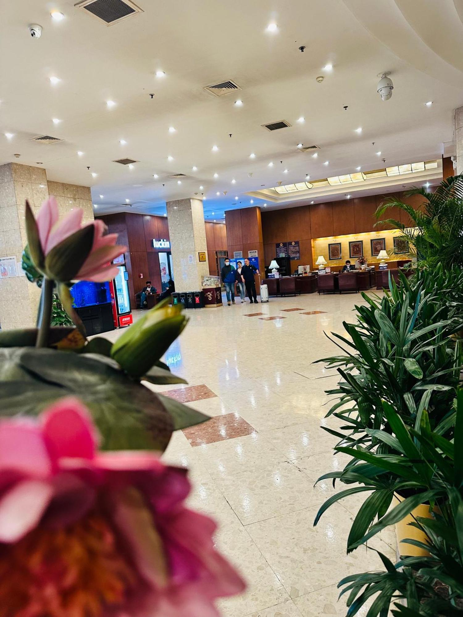 The North Garden Hotel Beijing Wangfujing Exterior foto